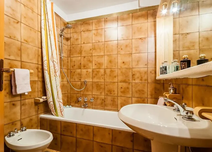 アパート Elegant And Cozy In The Heart Of Cervinia