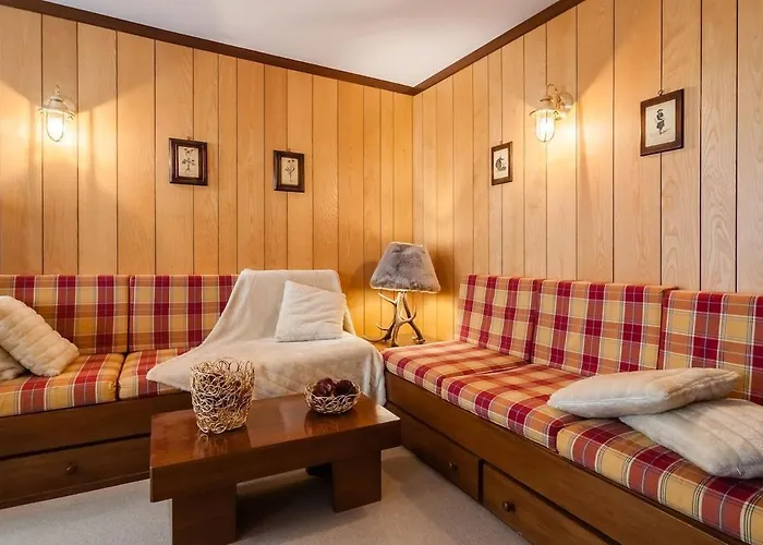 アパート Elegant And Cozy In The Heart Of Cervinia