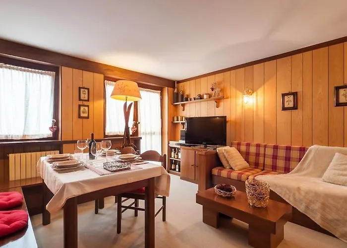 Elegant And Cozy In The Heart Of Cervinia