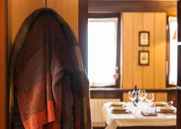 アパート Elegant And Cozy In The Heart Of Cervinia